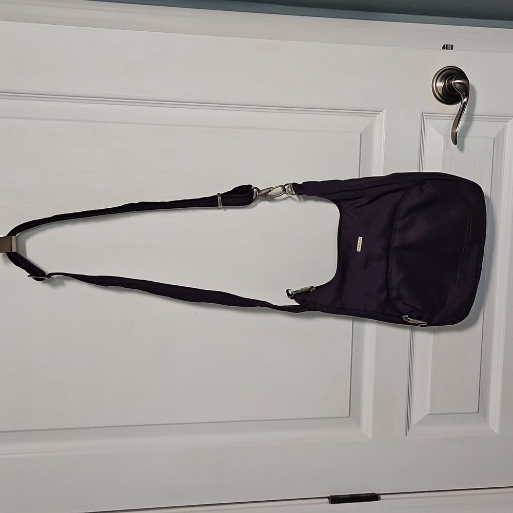 Travelon Anti-theft RFID Blocking  Crossbody Bag Eggplant Purple